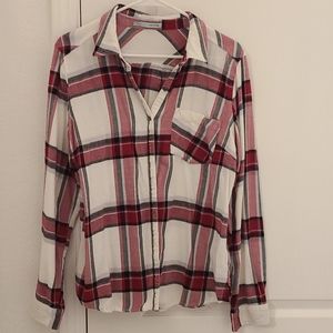 Button down long sleeve plaid shirt